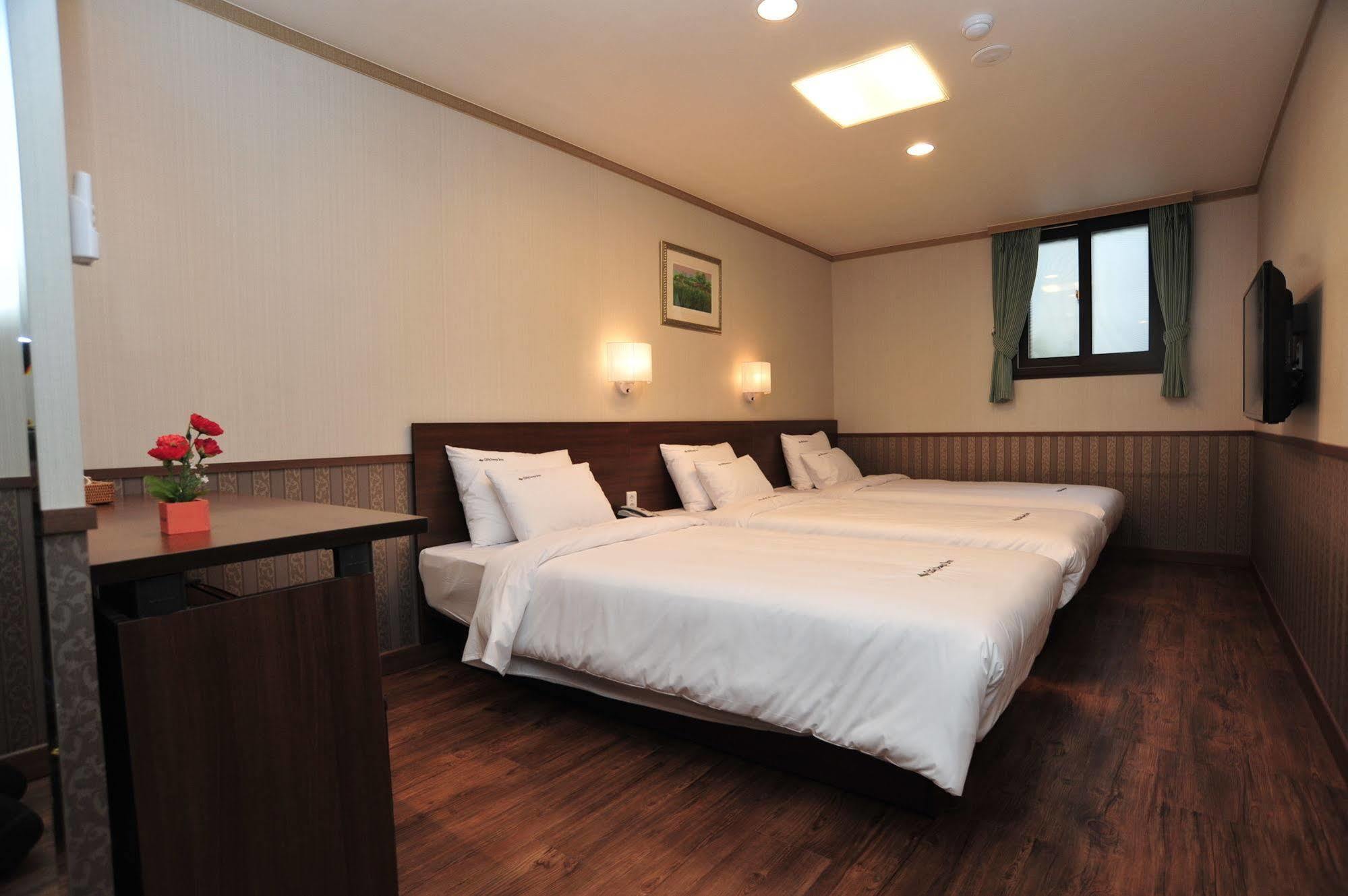 Global Inn Seoul Dongdaemun City Days Inn Exteriör bild
