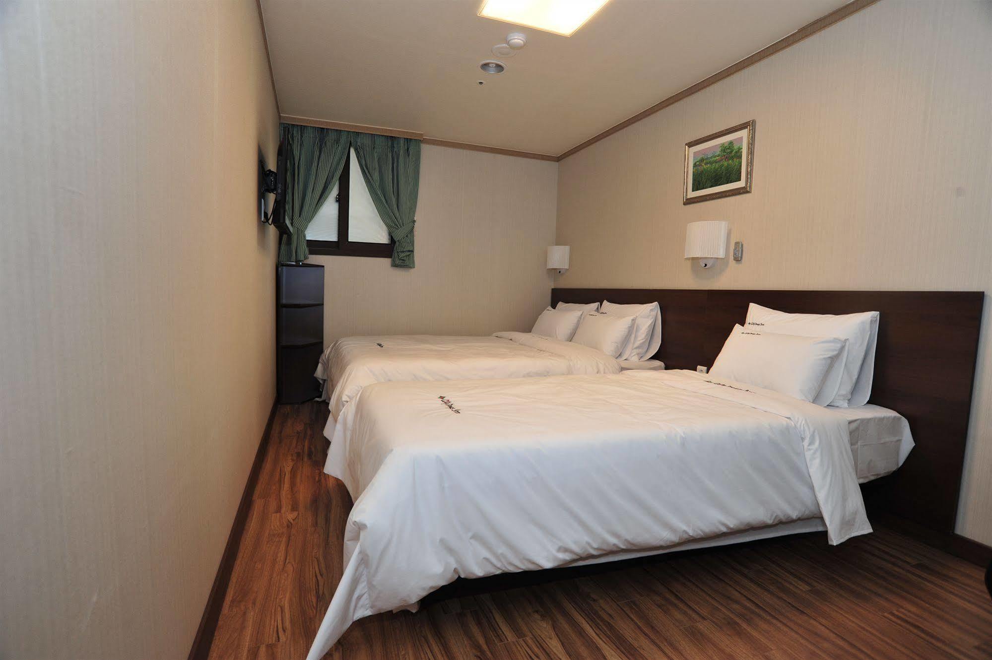 Global Inn Seoul Dongdaemun City Days Inn Exteriör bild